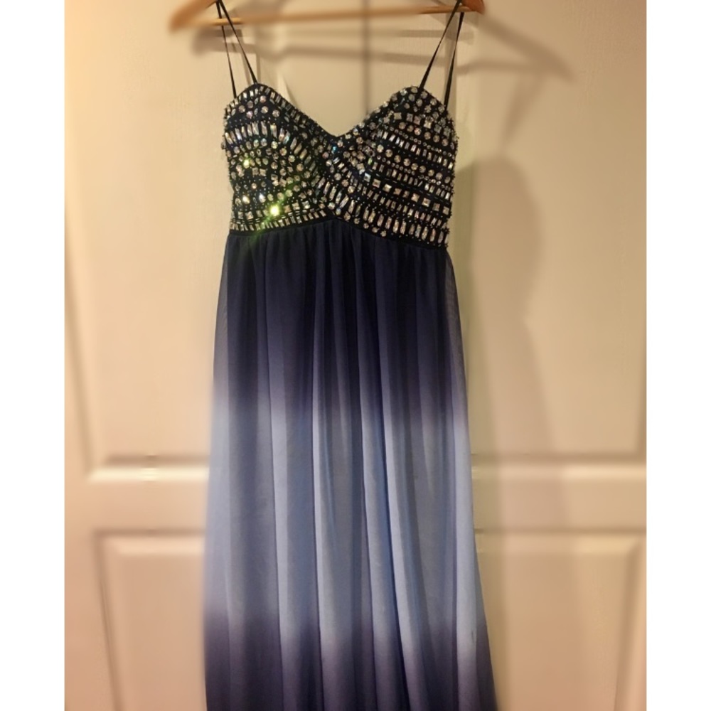 Blue Ombré Hoco / Formal / Prom Dress!